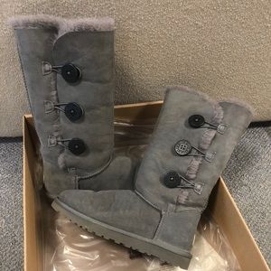 Grey uggs!! Button up!! Worn once. STILL IN BOX
